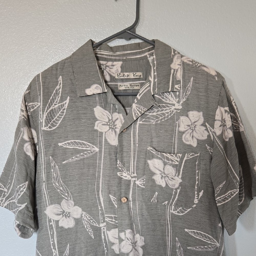 Batik Bay | Dusty Olive Green Silk Floral Button Down Shirt Size Small